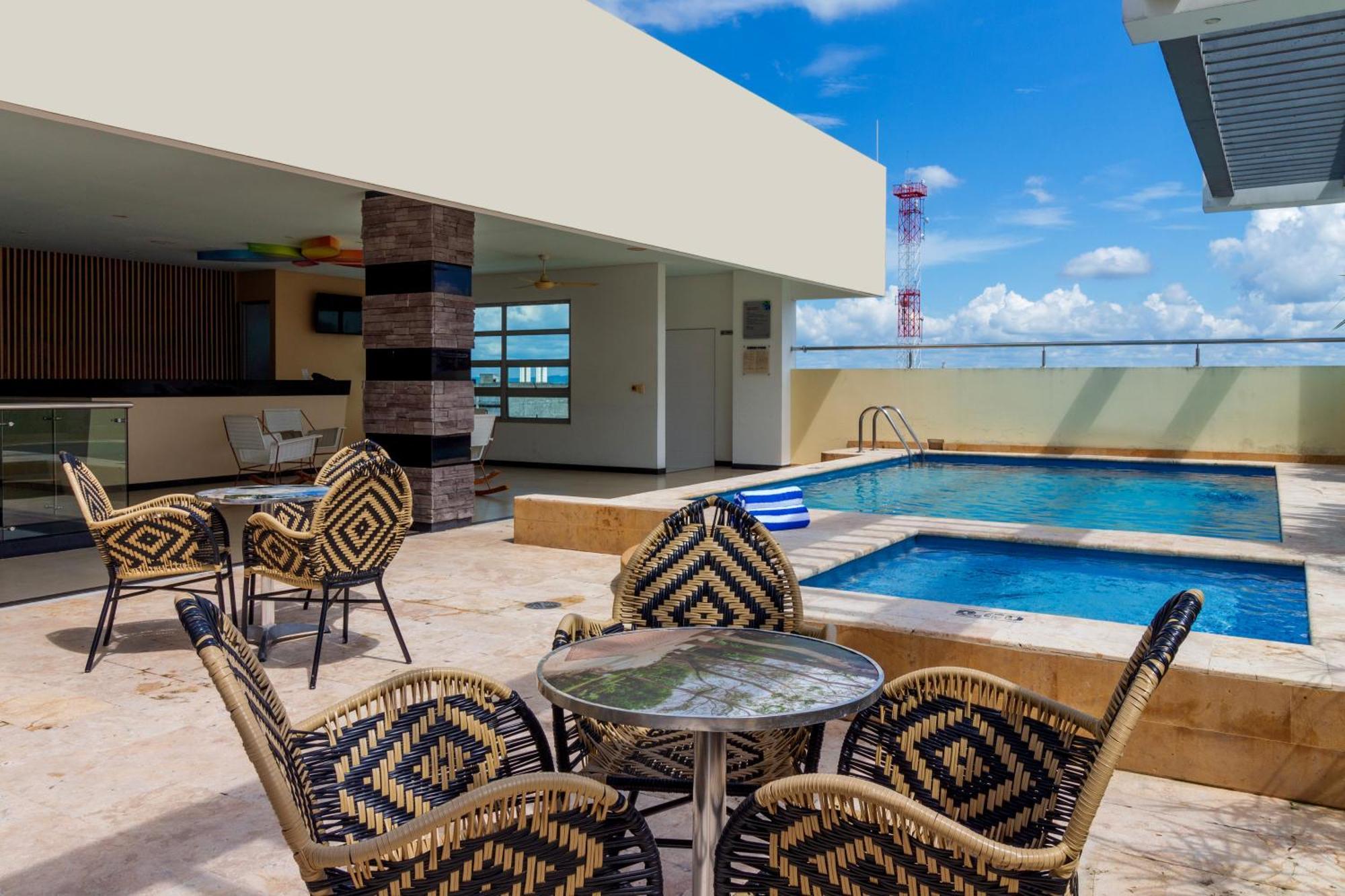 Hotel Baroca Monteria Bagian luar foto