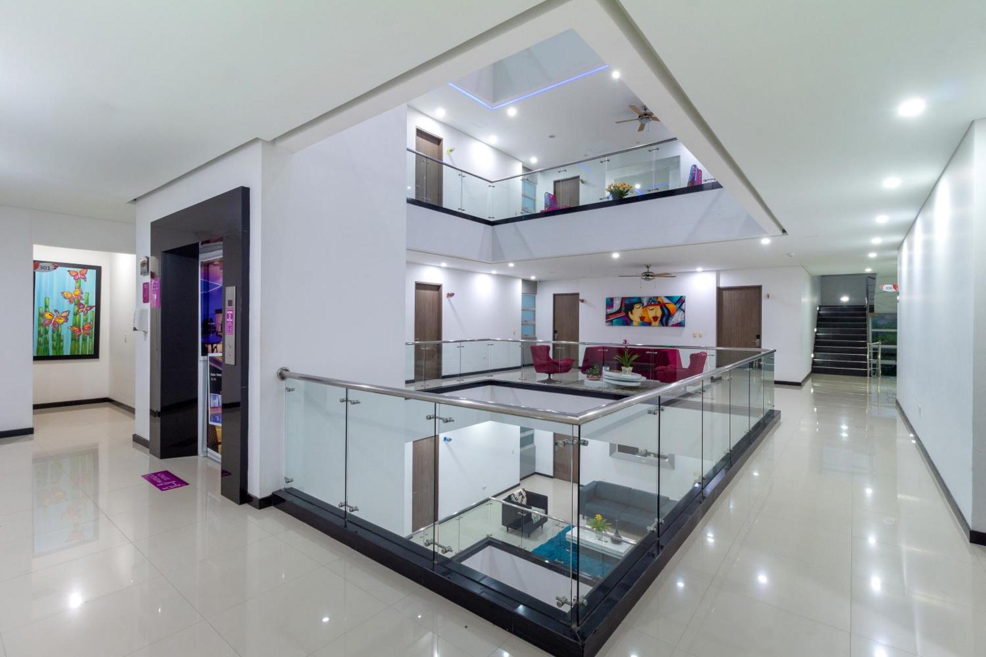 Hotel Baroca Monteria Bagian luar foto