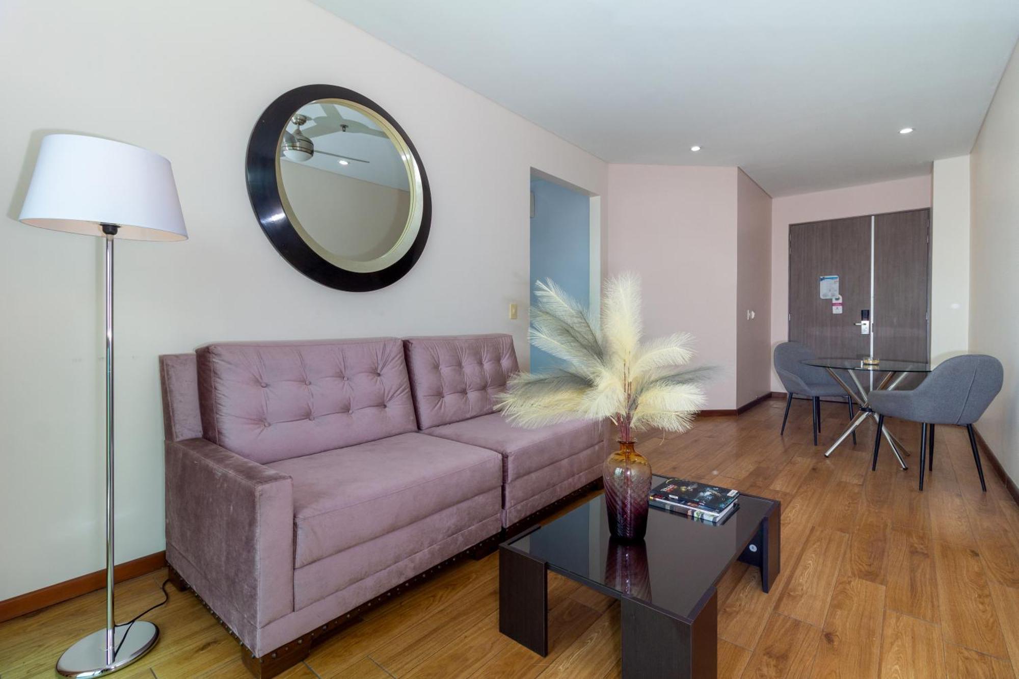 Hotel Baroca Monteria Bagian luar foto