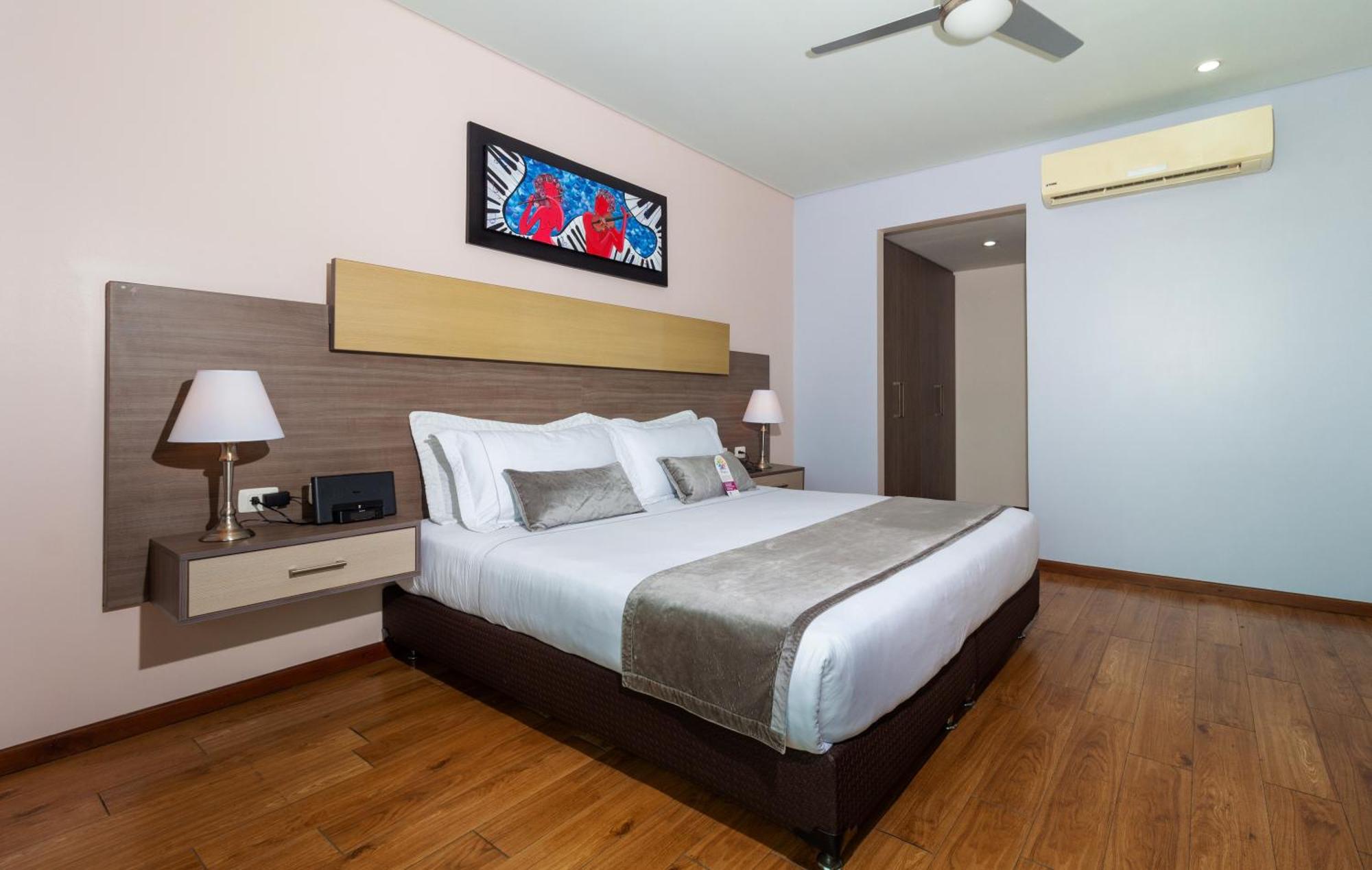 Hotel Baroca Monteria Bagian luar foto